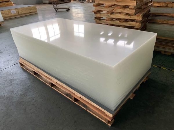 White Translucent Acrylic Plexiglass Sheet for Sale